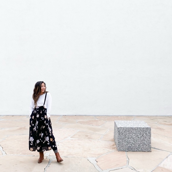 • M A R G A R E T T E • - Picture 3 of 3